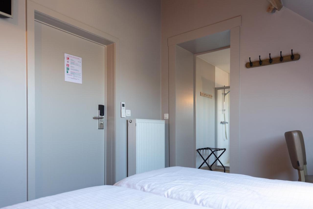 Oud Gemeentehuis Poelkapelle Exteriér fotografie
